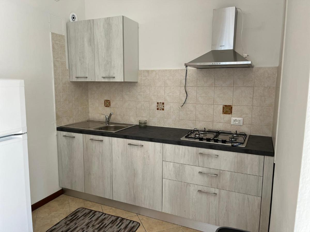 Sebino 11 Apartment Peschiera del Garda Exterior photo