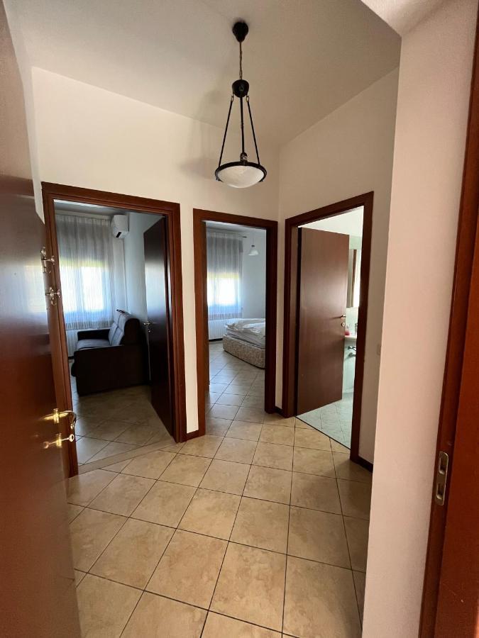 Sebino 11 Apartment Peschiera del Garda Exterior photo